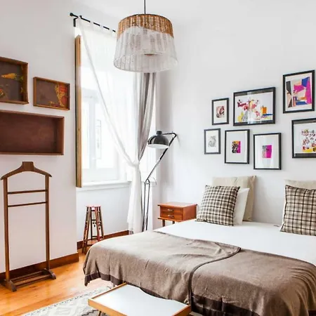 Stylish For Travelers - Bp2 * Lisbon