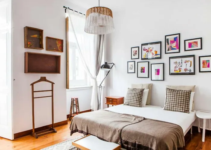 Stylish For Travelers - Bp2 * Лиссабон