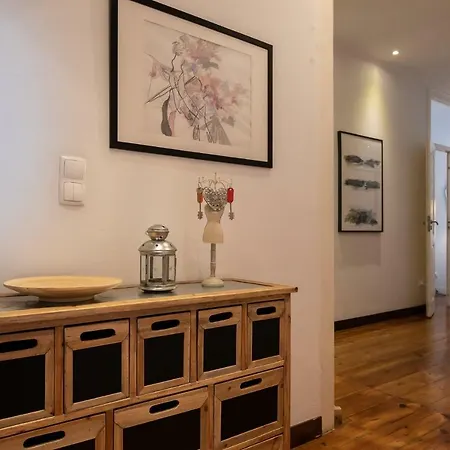 Stylish For Travelers - Bp2